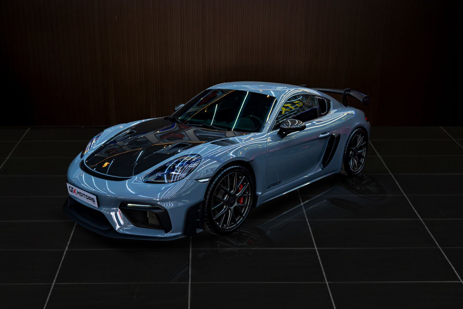 Porsche GT4 RS